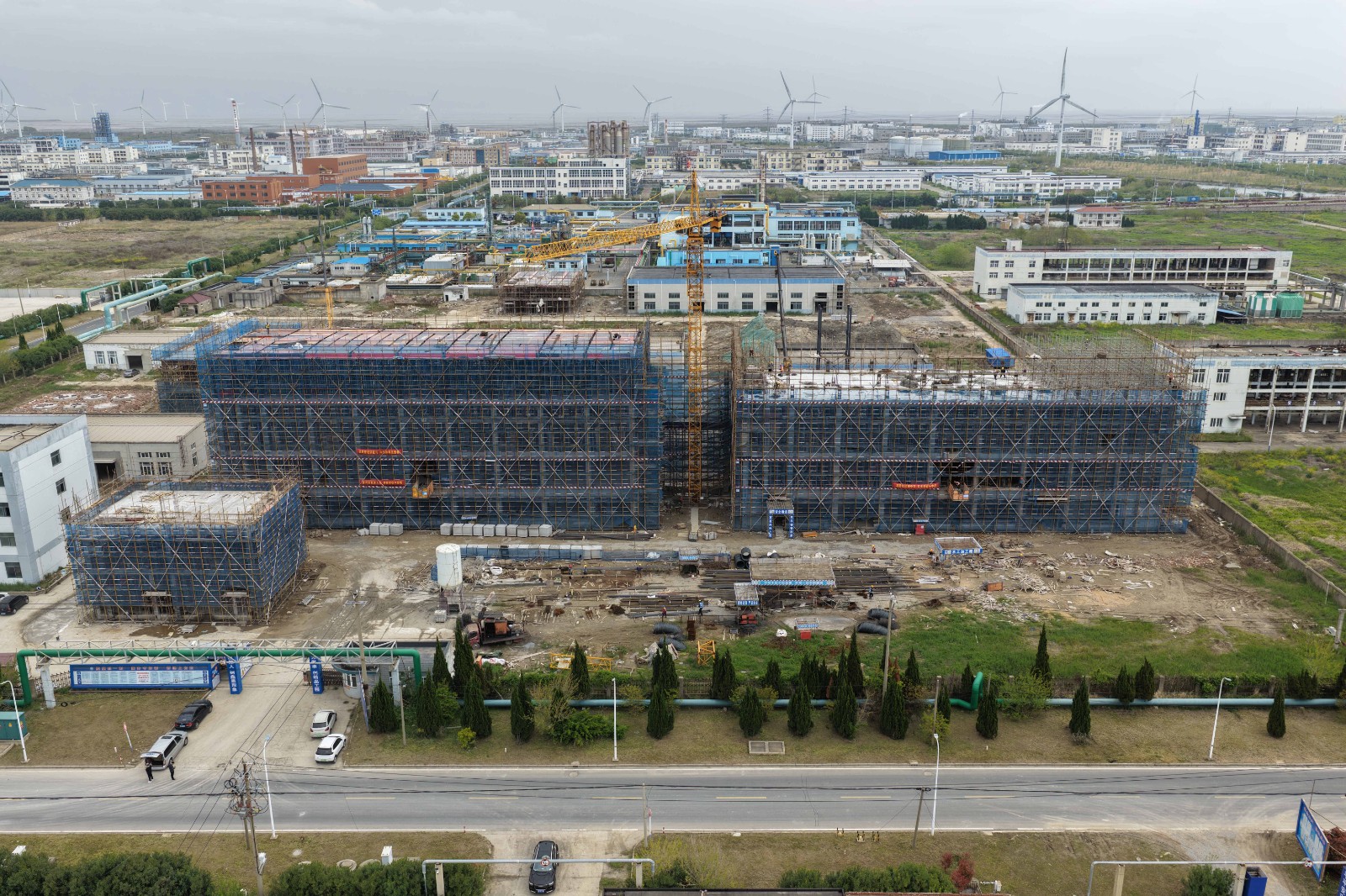 4月27日 星期一 （一版） 辰东特聚新材料：破解特种尼龙“卡脖子”难题.jpg