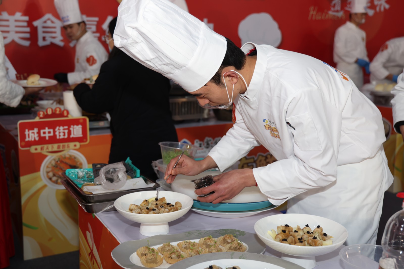 1月26日 星期一 (一版) 一场“鲜味之争”的“华山论剑”.jpg 1月26日 星期一 (一版) 一场“鲜味之争”的“华山论剑”.jpg